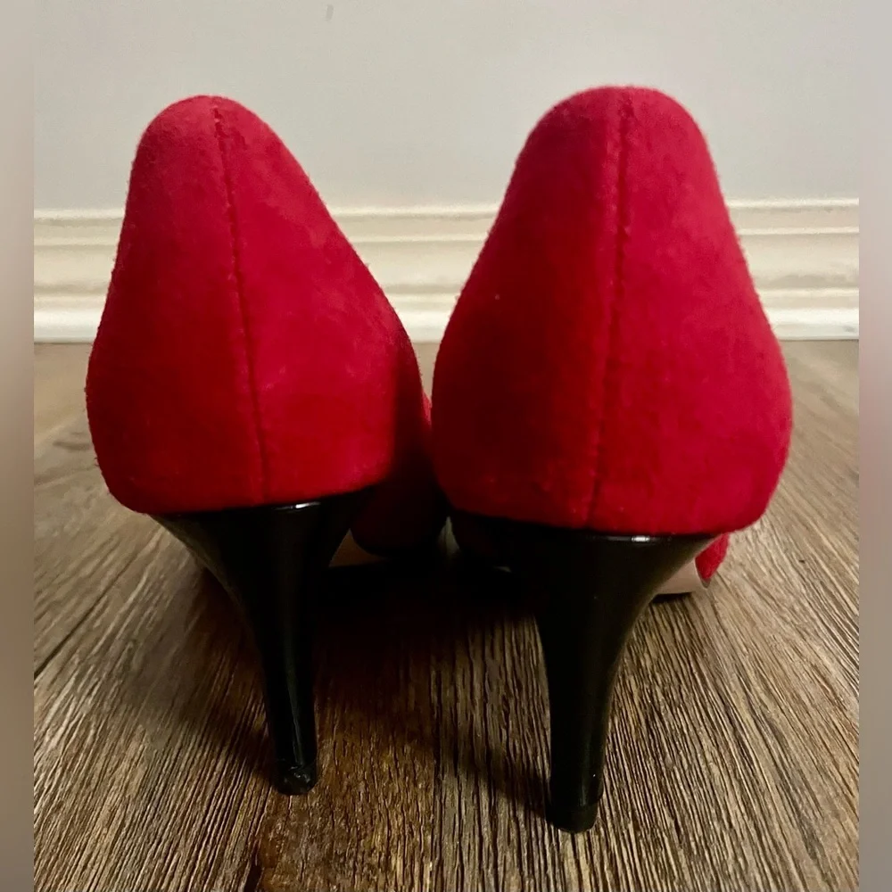 Diane Von Furstenberg Heels Shoes US 6 Red Suede Pointed Toe Christmas Holiday - Picture 5 of 12